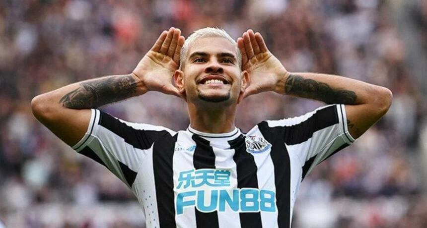 บรูโน กิมาไรส์ นิวคาสเซิล