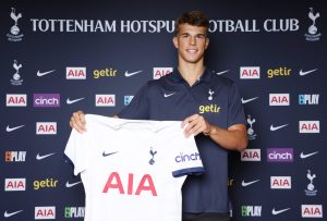 ลูก้า วุสโควิช สเปอร์ส